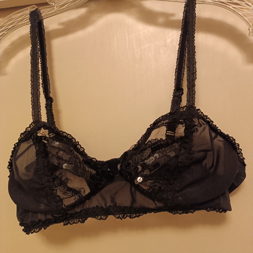 Fetish Lip Service Bra